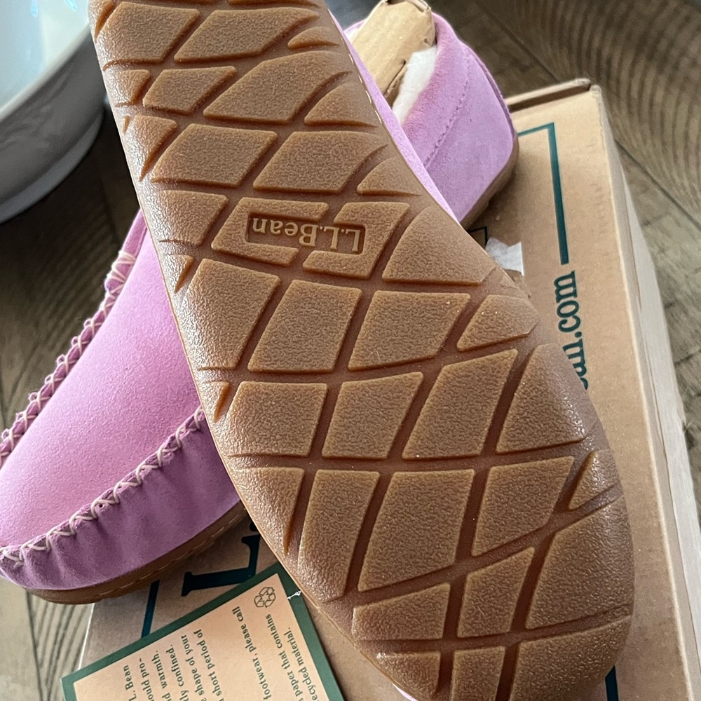NEW in BOX LL BEAN WICKED GOOD VENETIAN SLIPPER Sz 9M Lilac Suede Rubber Sole - Picture 3 of 6